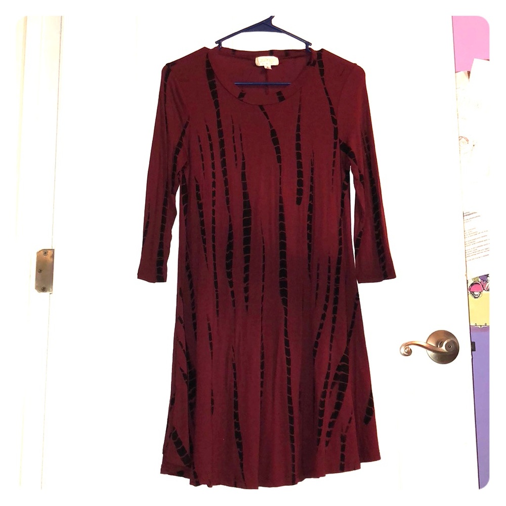3/4 sleeve mini dress.